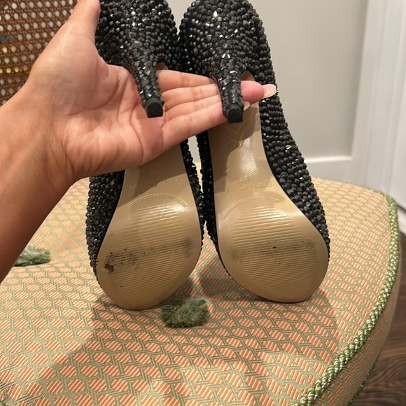 Black peeptoe high heels with black crystals. - Picture 4 of 7